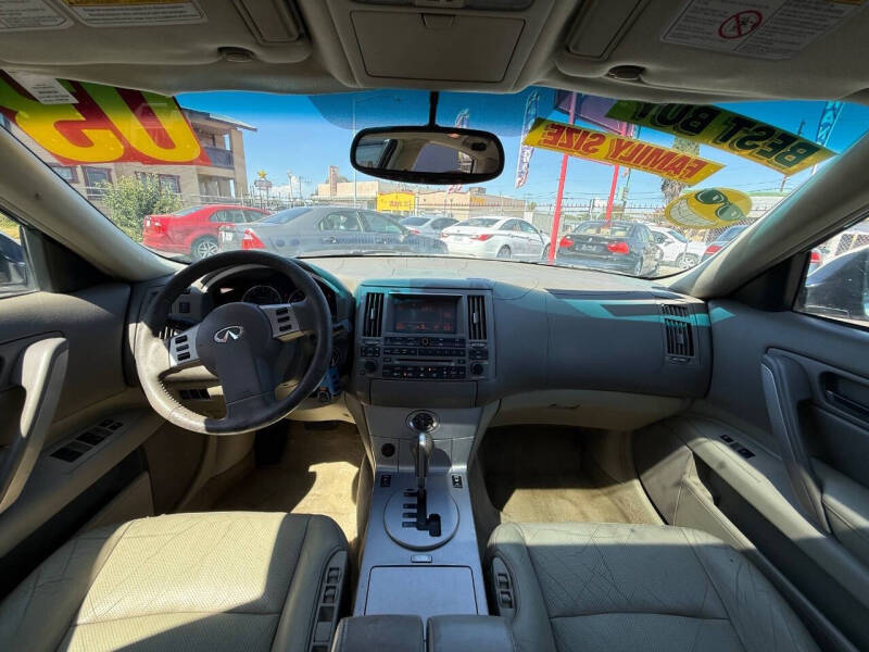 2003 Infiniti FX35