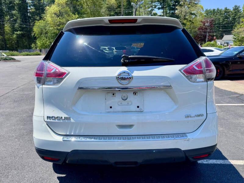 2015 Nissan Rogue SL