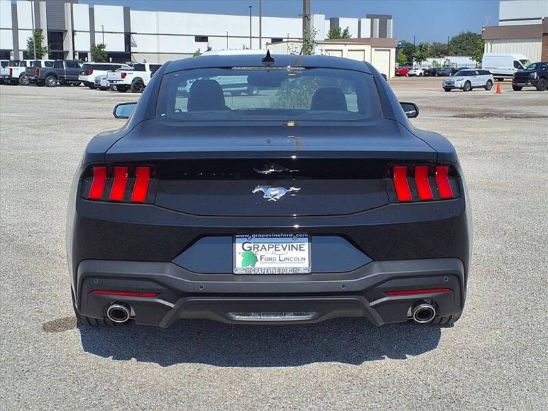 2025 Ford Mustang EcoBoost