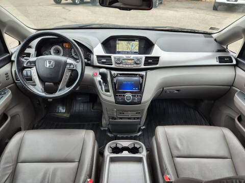 2015 Honda Odyssey Touring Elite