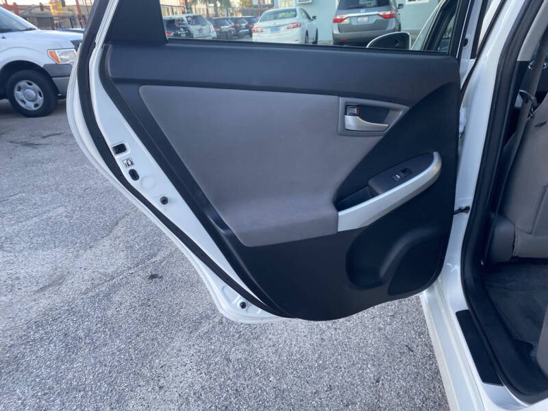 2013 Toyota Prius Two