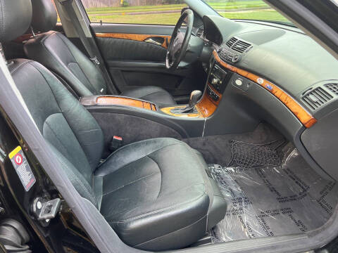 2005 Mercedes-Benz E-Class E 320