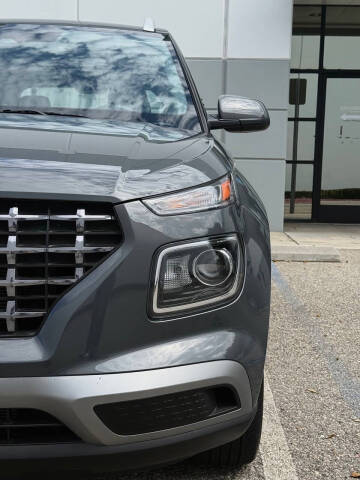 2025 Hyundai Venue SEL