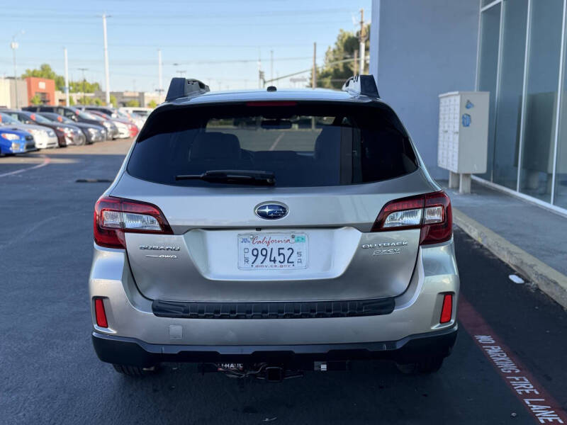 2015 Subaru Outback 2.5i Limited