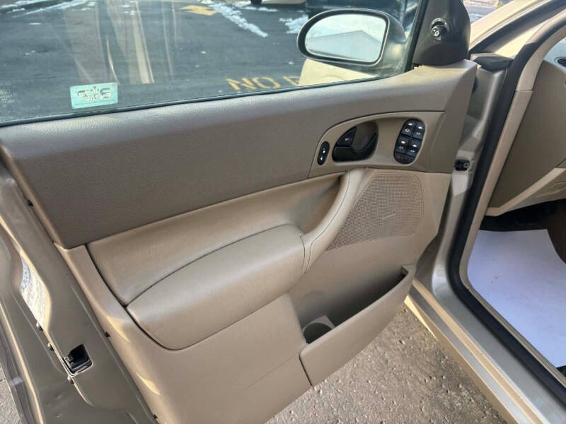 2007 Ford Focus ZX4 SE