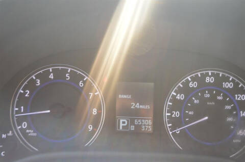 2011 Infiniti G37 Coupe x