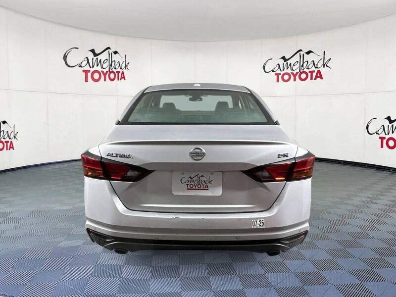 2021 Nissan Altima 2.5 SR