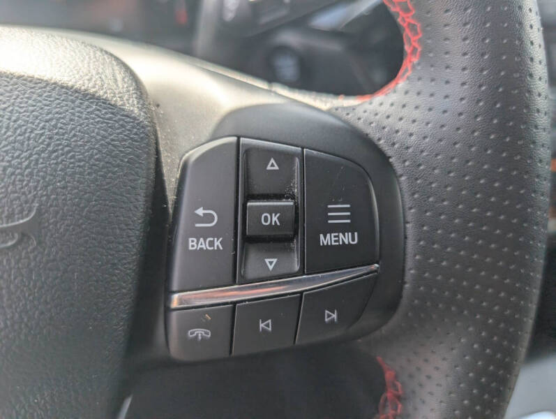 2025 Ford Escape ST-Line Select