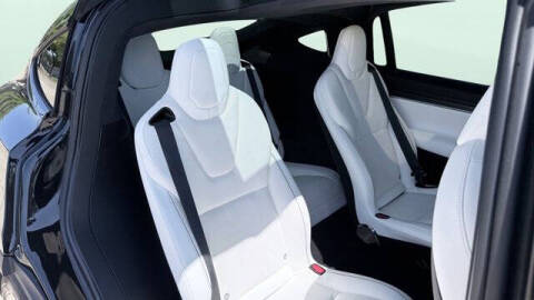 2022 Tesla Model X Plaid
