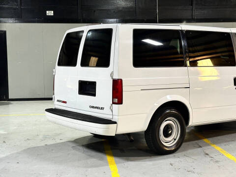 2000 Chevrolet Astro