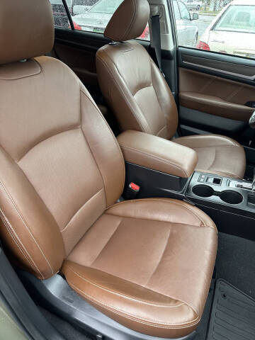 2017 Subaru Outback 2.5i Touring