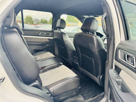 2017 Ford Explorer XLT