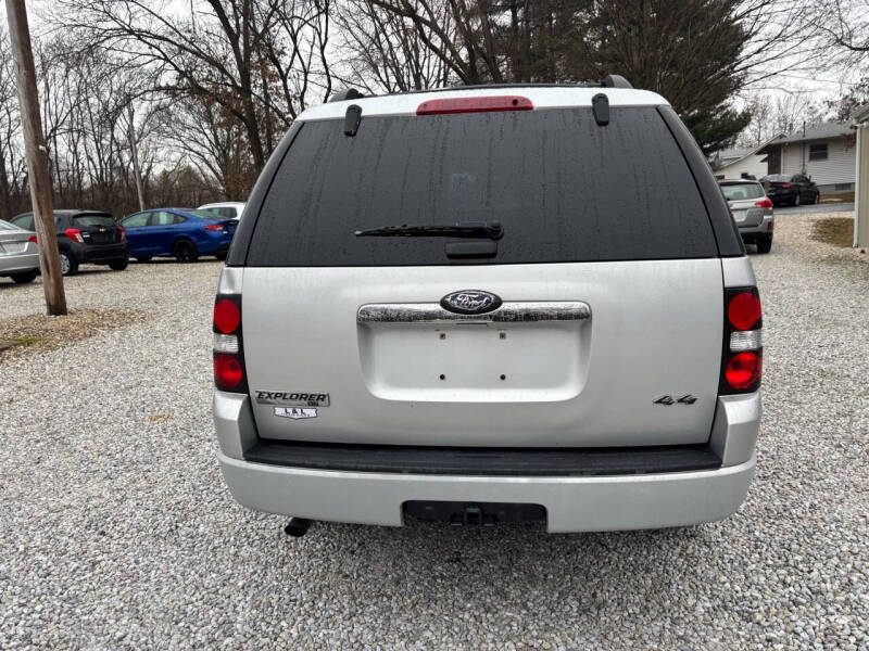 2010 Ford Explorer for sale at L & L Used Cars in Canton IL