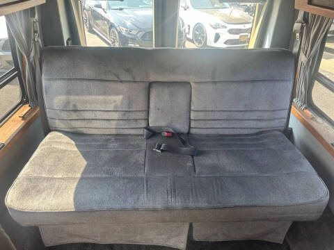 1997 Ford E-Series E-150