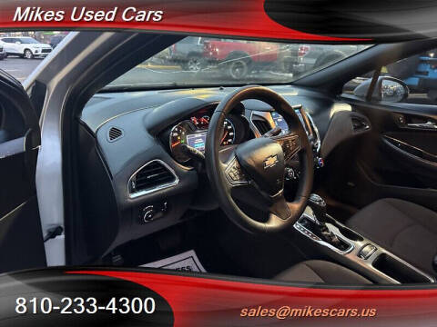 2017 Chevrolet Cruze LT Auto