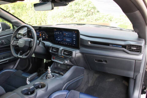 2024 Ford Mustang Dark Horse