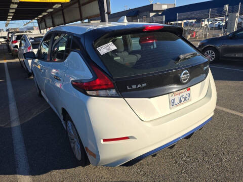 2019 Nissan LEAF S