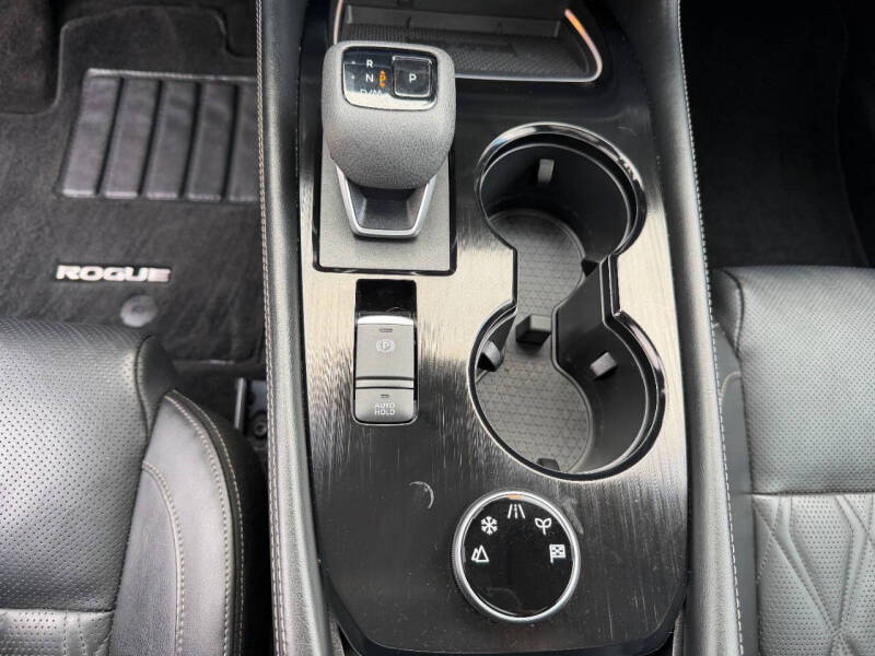 2023 Nissan Rogue Platinum