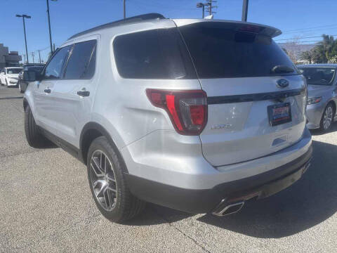 2016 Ford Explorer Sport
