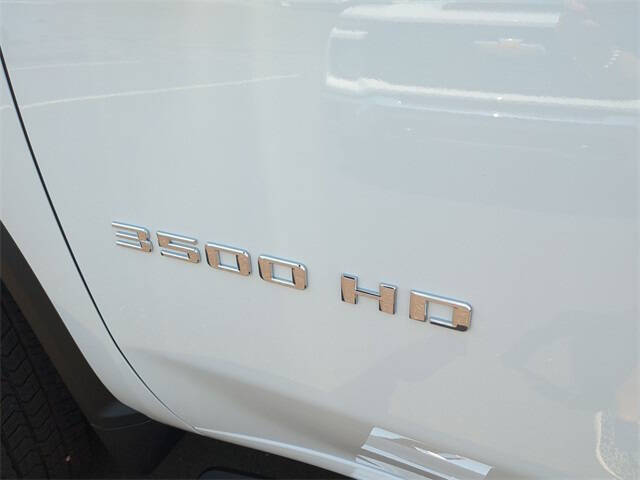 2025 Chevrolet Silverado 3500HD