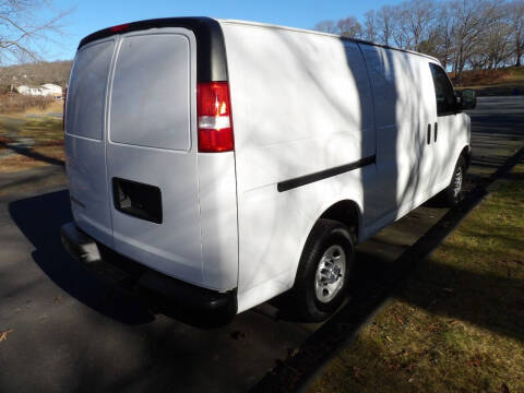 2017 Chevrolet Express 2500