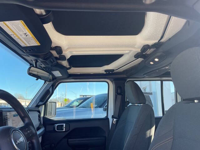 2024 Jeep Gladiator Sport