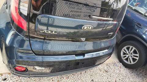 2018 Kia Soul +
