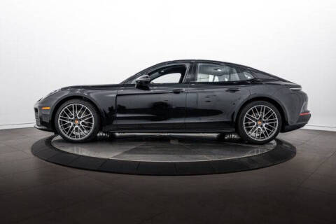2026 Porsche Panamera 4