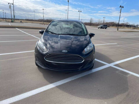 2015 Ford Fiesta SE