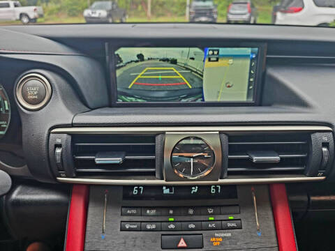 2019 Lexus IS 300