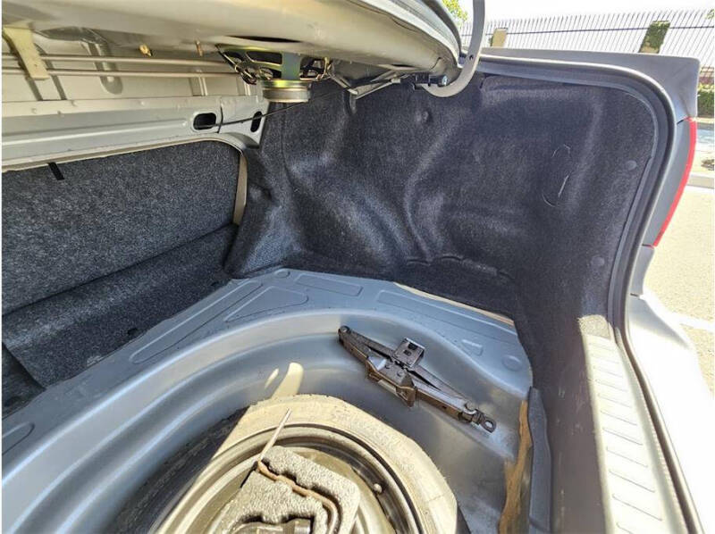2003 Toyota Corolla