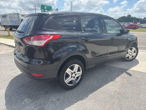 2015 Ford Escape S