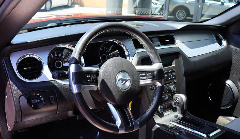 2014 Ford Mustang V6 Premium