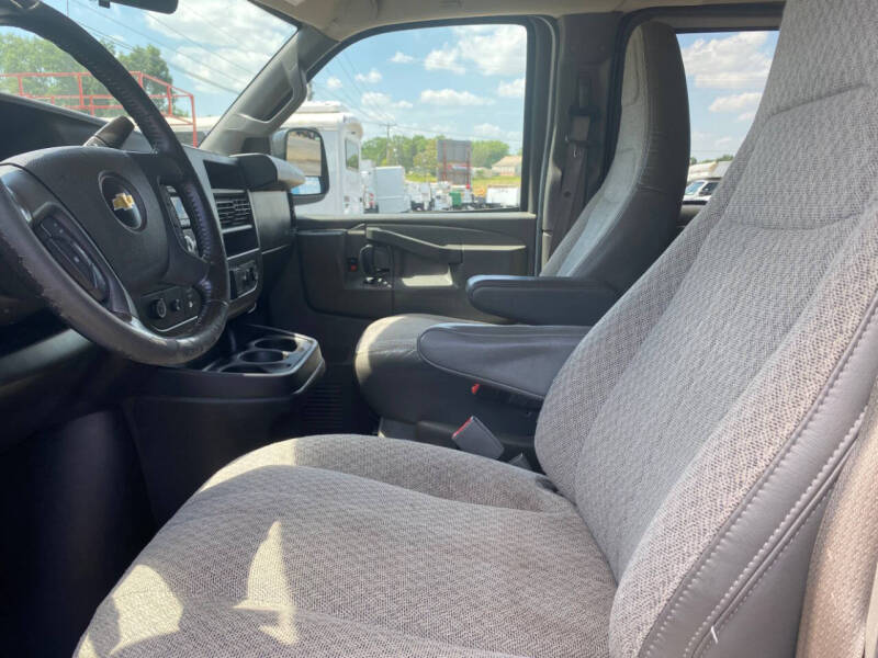 2020 Chevrolet Express LS 3500