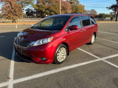 2015 Toyota Sienna for sale at American Best Auto Sales in Uniondale NY