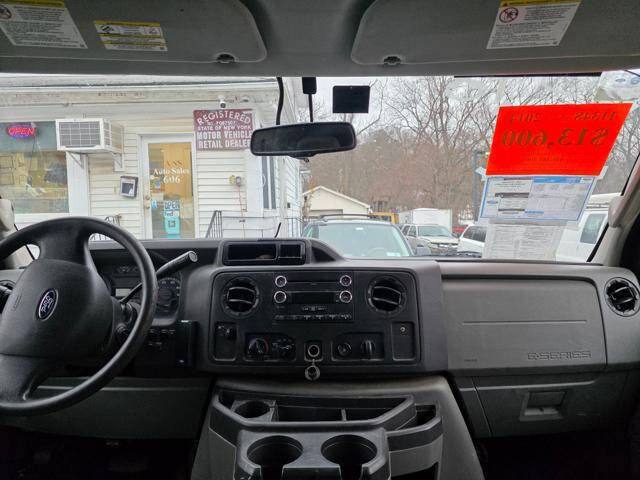 2014 Ford E-Series E-150