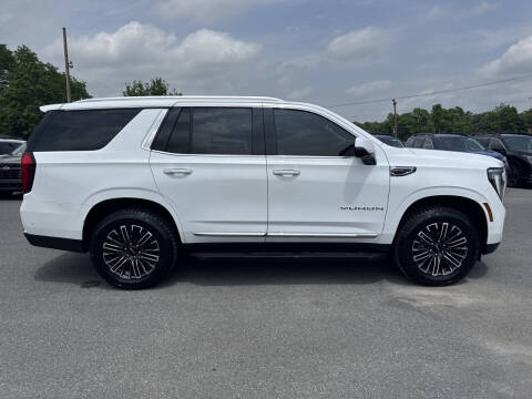 2025 GMC Yukon Elevation