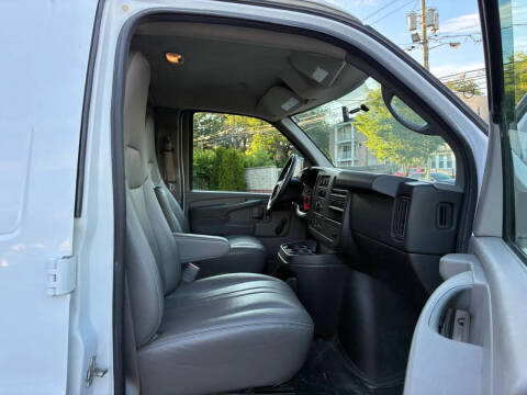 2013 Chevrolet Express 2500