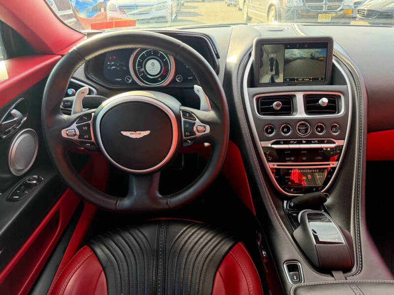 2017 Aston Martin DB11