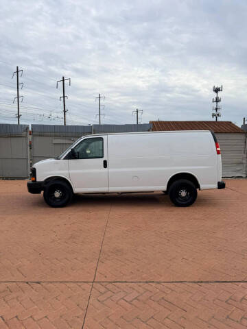 2017 Chevrolet Express 2500
