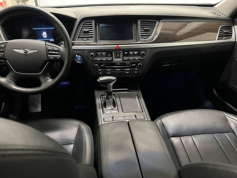 2018 Genesis G80