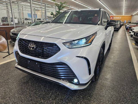 2023 Toyota Highlander for sale at Dixie Motors in Fairfield OH
