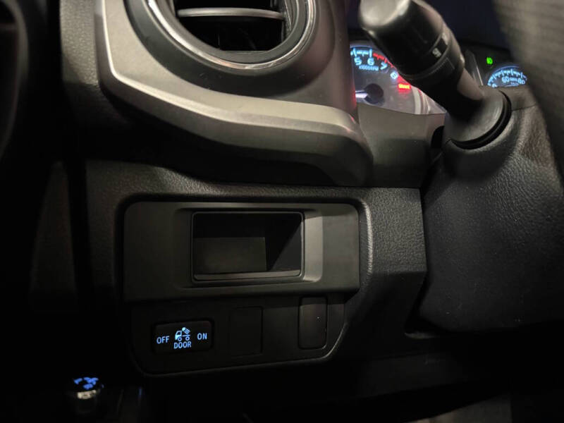 2016 Toyota Tacoma SR5 V6