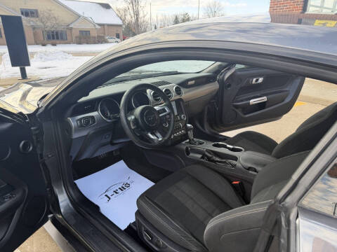 2019 Ford Mustang EcoBoost