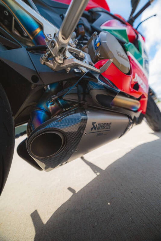 2022 Ducati V2 Bayliss