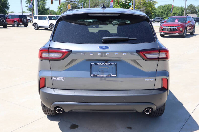 2026 Ford Escape ST-Line