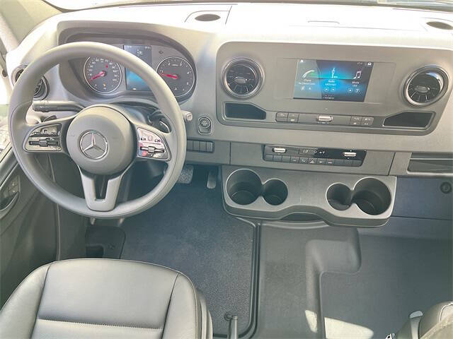 2023 Mercedes-Benz Sprinter 4500