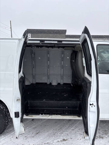 2021 Chevrolet Express 2500