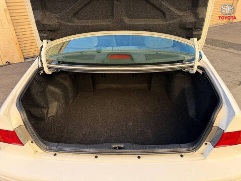 2000 Toyota Camry