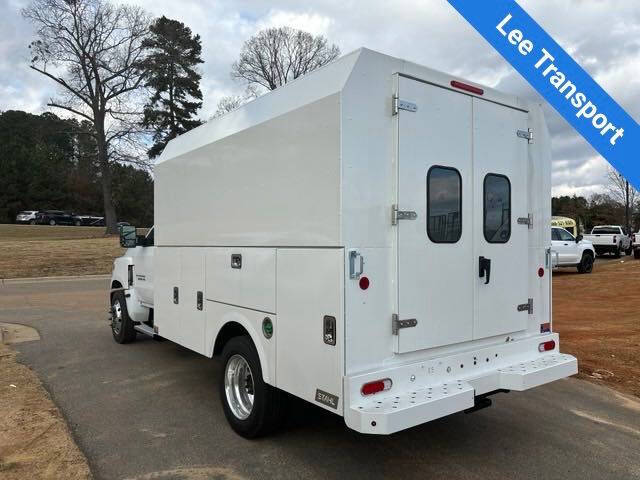 2024 Chevrolet Silverado 5500HD